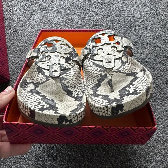 Tory Burch Black and White Snake-Print Miller Thong Sandals - Picture 2 of 3